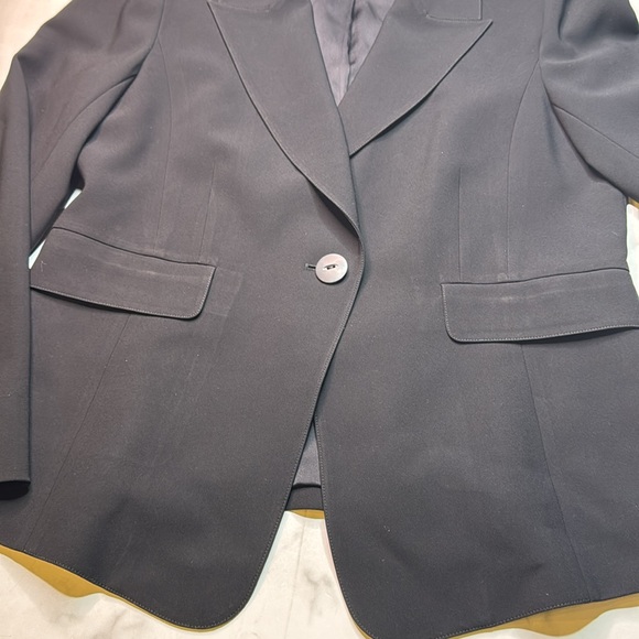 St. John Collection for Nordstrom One Button Blazer - Picture 3 of 3